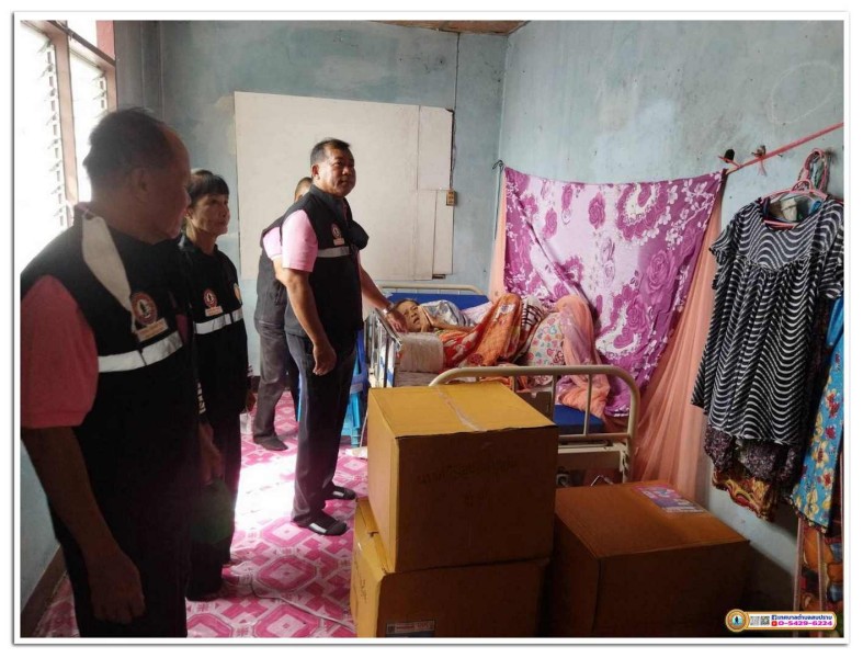 ลงพื้นที่ดำเนินการมอบผ้าอ้อมผู้ใหญ่ ... Image 24