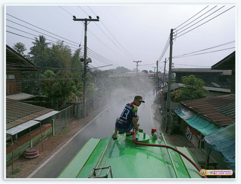 เทศบาลตำบลสบปราบ ฉีดพ่นละอองน้ำลดฝุ่น PM 2.5 Image 7